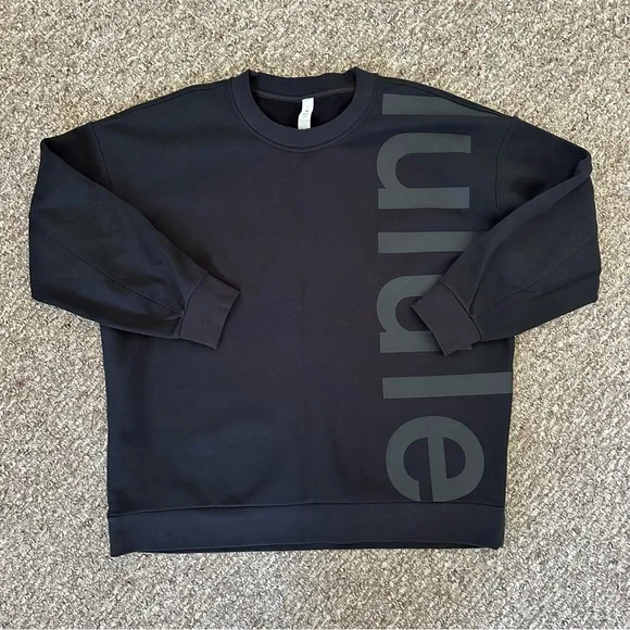 Lululemon Perfectly Oversized Crew *Logo (Black) - Picture 4 of 8